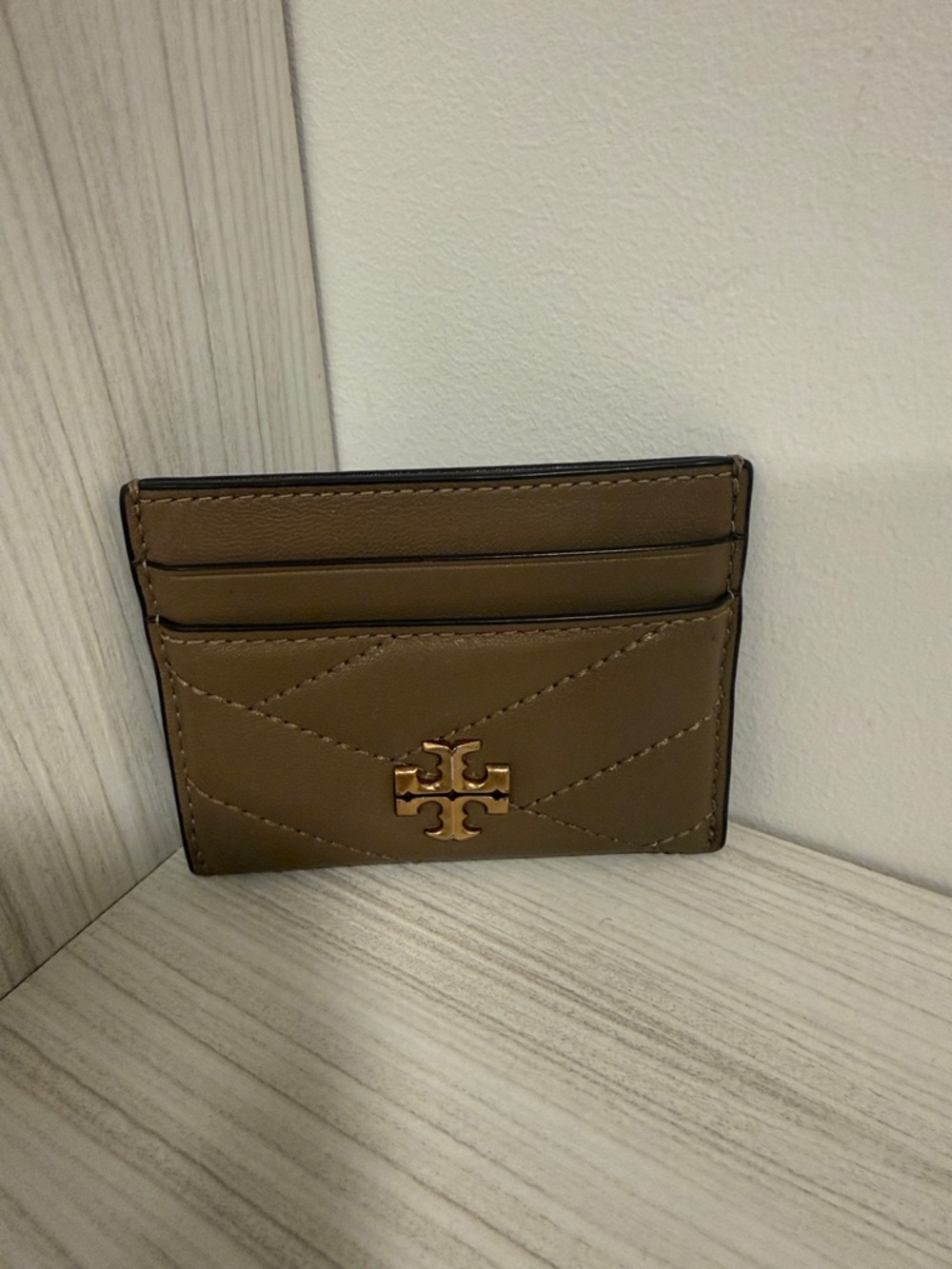 Tory Burch taupe Quilted Leather Card Holder with Gold Logo